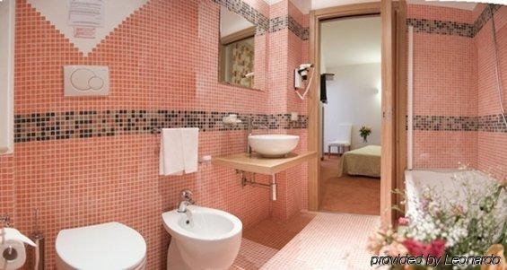 Residenza Domizia Affittacamere Roma